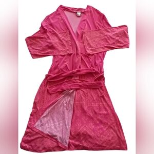 Linea Donatella Women's Pink Robe with an Orange Design, Size L/XL
